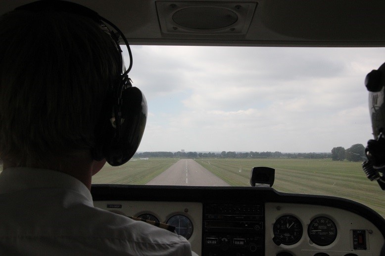 VliegExperience.nl Rondvluchten Vlieglessen Teuge Header 010.JPG