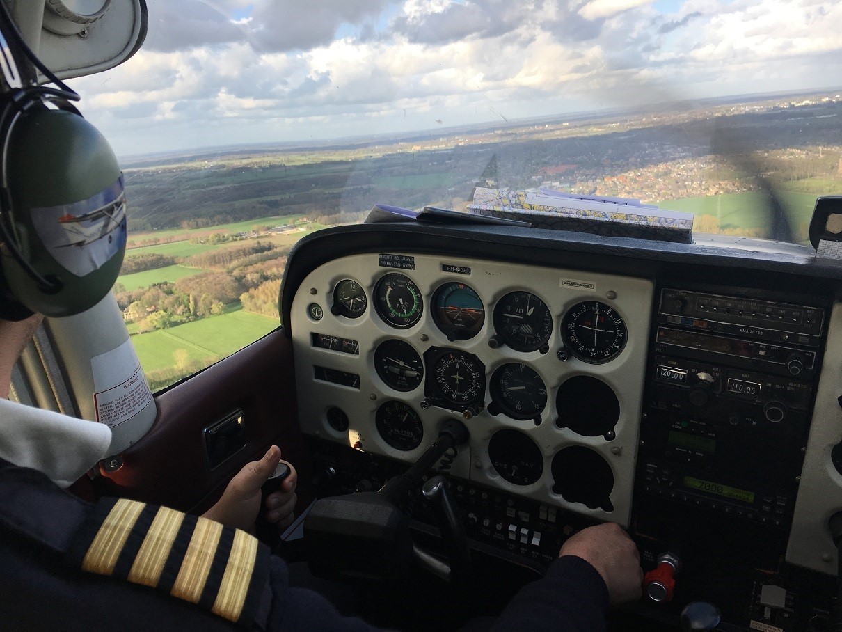 VliegExperience.nl Rondvluchten Vlieglessen Teuge Header 004.JPG